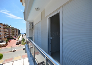 Schöne 2+1-Wohnung mit Meerblick im Zentrum von Oba