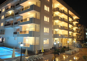 Schöne 2+1-Wohnung mit Meerblick im Zentrum von Oba