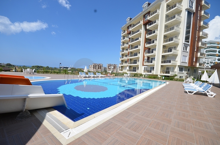 Studio-Apartment in der beliebten Orion Garden Anlage zu vermieten