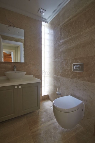 4+1 Villa mit Meerblick in Kalkan