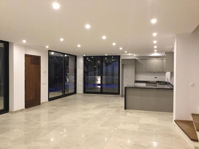 Moderne Villa mit Meerblick in Kalkan Moderne Villa mit Meerblick in Kalkan