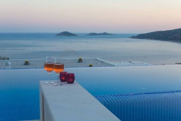 Moderne Villa mit Meerblick in Kalkan Moderne Villa mit Meerblick in Kalkan