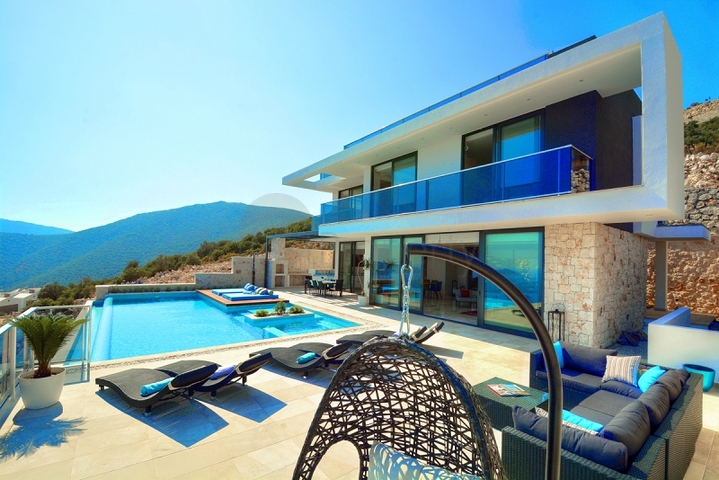 Wunderschöne Villa mit Meerblick in Kalkan Wunderschöne Villa mit Meerblick in Kalkan