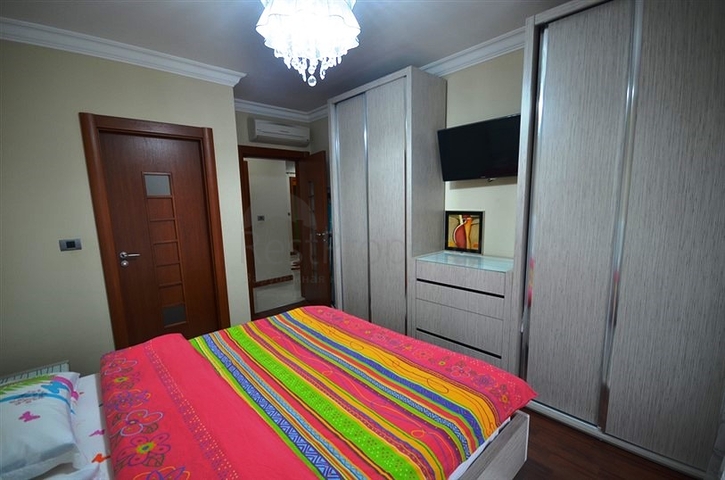 Möblierte Wohnung 3+1 in Alanya