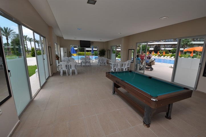 Geräumige Dreizimmerwohnung nur 150 Meter vom Meer entfernt.