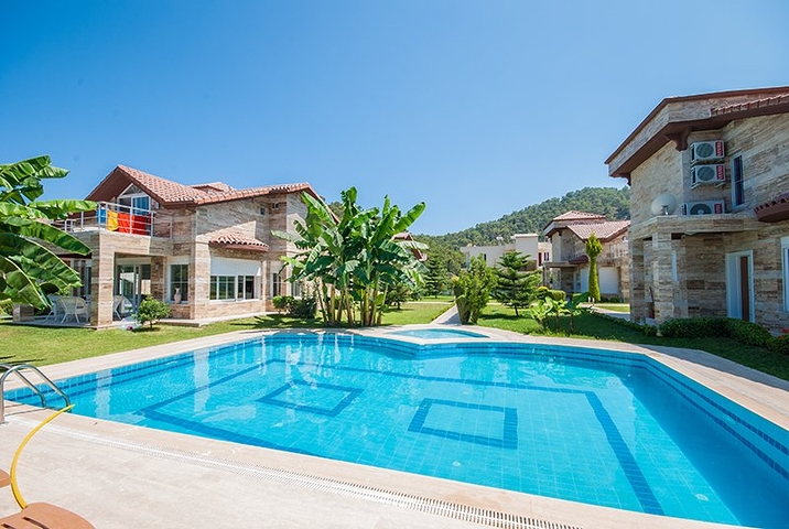 Villa 3+1 in Kemer
