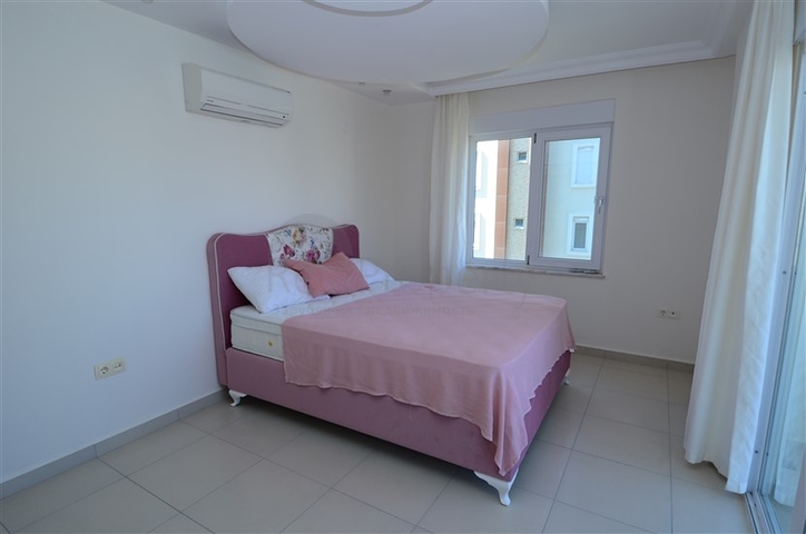 3+1 Apartment in einem Fünf-Sterne-Komplex in Avsallar