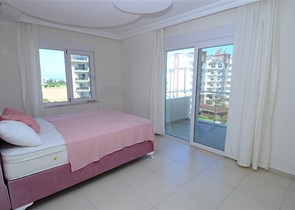 3+1 Apartment in einem Fünf-Sterne-Komplex in Avsallar