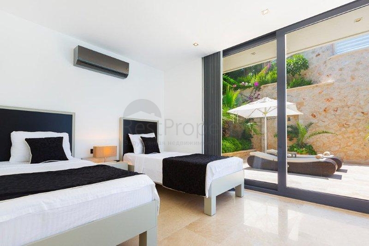 Luxusvilla in Kalkan mit Meerblick Luxusvilla in Kalkan mit Meerblick