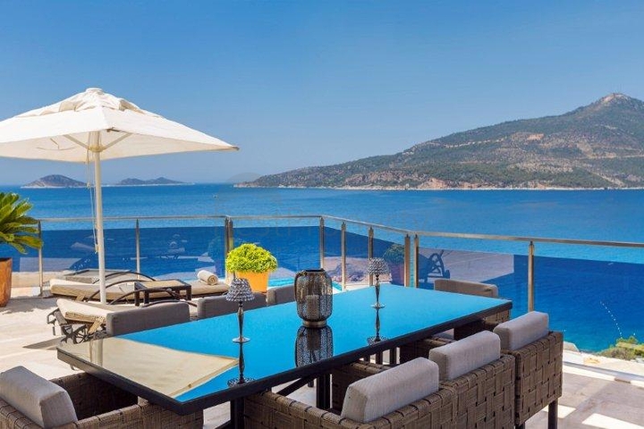 Luxusvilla in Kalkan mit Meerblick Luxusvilla in Kalkan mit Meerblick