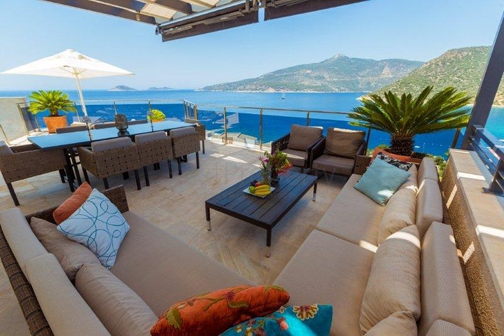 Luxusvilla in Kalkan mit Meerblick Luxusvilla in Kalkan mit Meerblick