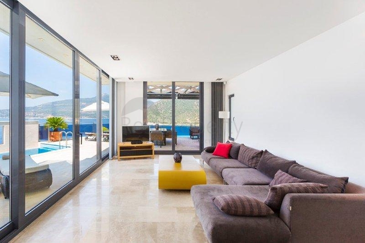 Luxusvilla in Kalkan mit Meerblick Luxusvilla in Kalkan mit Meerblick