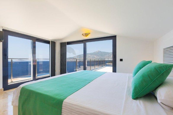 Luxusvilla in Kalkan mit Meerblick Luxusvilla in Kalkan mit Meerblick