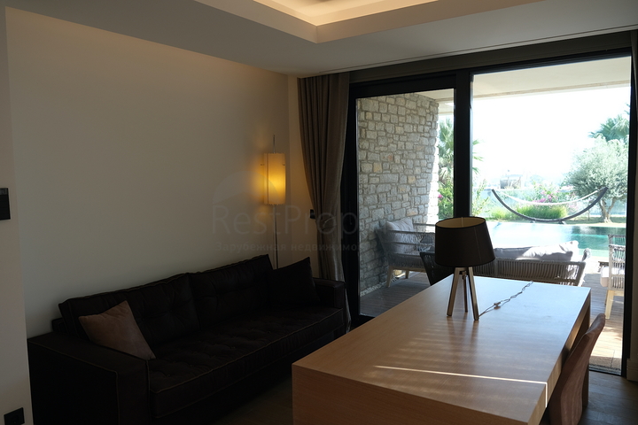 Das Projekt von Luxusvillen mit Blick auf die alte Festung und das Meer im Zentrum von Bodrum