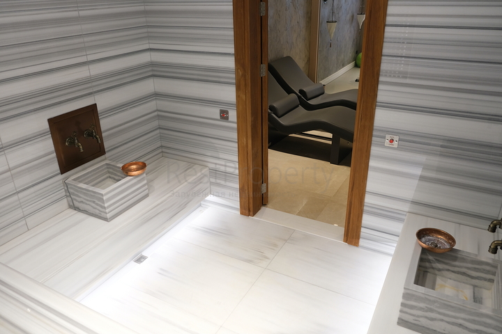 Das Projekt von Luxusvillen mit Blick auf die alte Festung und das Meer im Zentrum von Bodrum