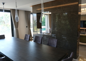 Das Projekt von Luxusvillen mit Blick auf die alte Festung und das Meer im Zentrum von Bodrum