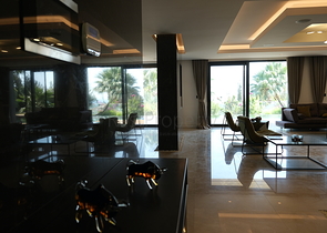 Das Projekt von Luxusvillen mit Blick auf die alte Festung und das Meer im Zentrum von Bodrum