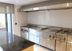 Das Projekt von Luxusvillen mit Blick auf die alte Festung und das Meer im Zentrum von Bodrum