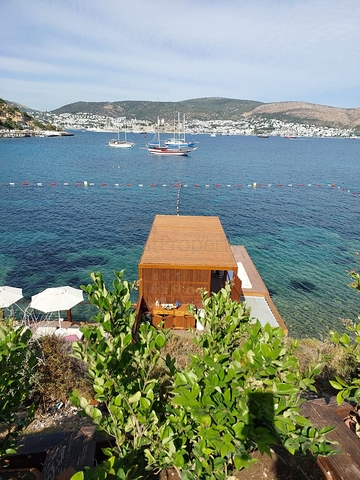 Villen und Penthäuser mit Blick auf die Festung von Bodrum
