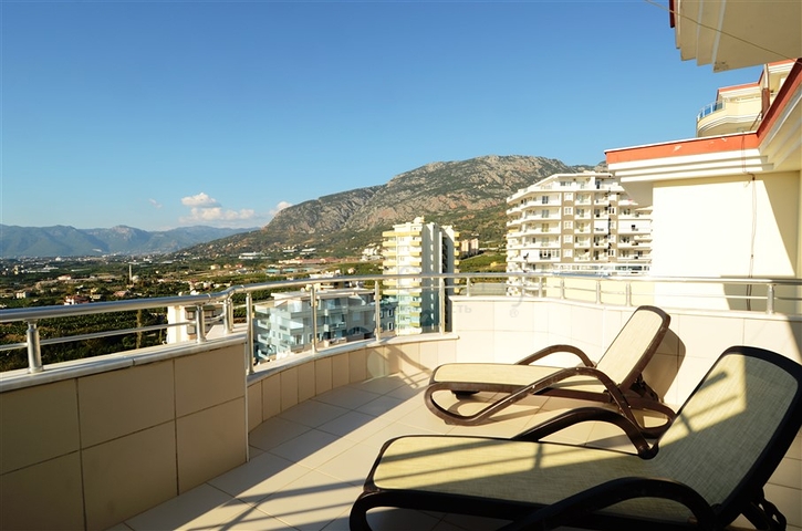 Duplex für eine große Familie in Mahmutlar