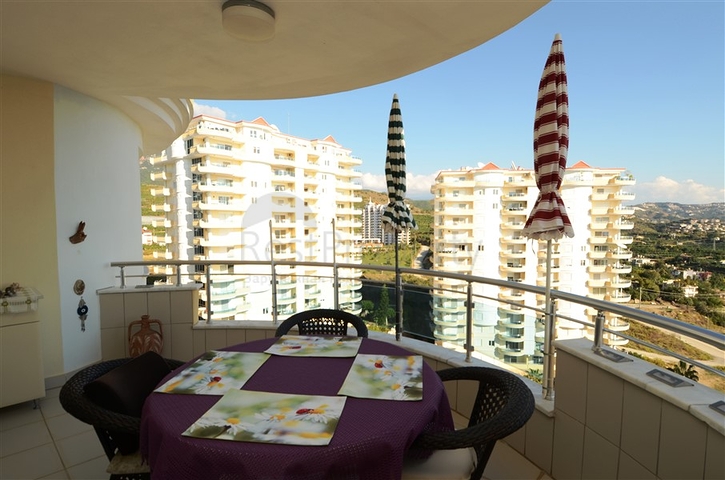 Duplex für eine große Familie in Mahmutlar