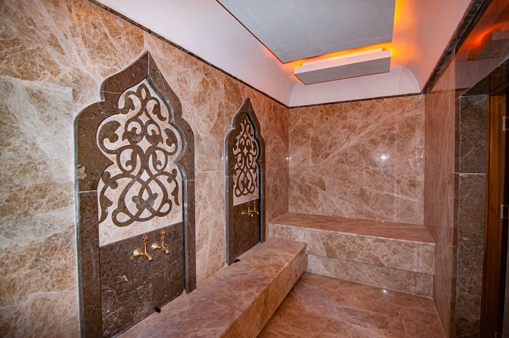 Neuer Komplex in der ersten Zeile