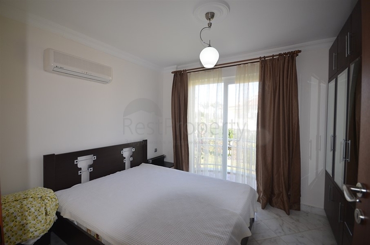 Villa mit eigenem Strand und direktem Meerblick