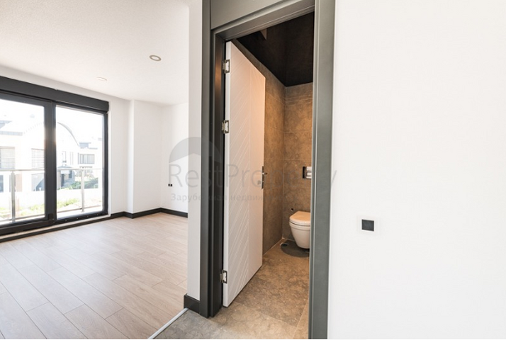 Luxus-Villen-Komplex in Antalya in der Nähe von Boachai Marina