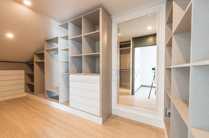 Luxus-Villen-Komplex in Antalya in der Nähe von Boachai Marina