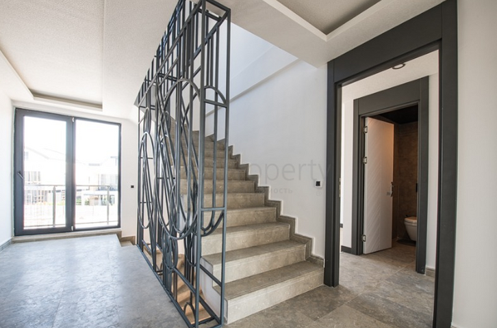 Luxus-Villen-Komplex in Antalya in der Nähe von Boachai Marina