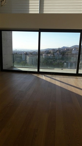 Geräumige Maisonette für eine große Familie in Izmir