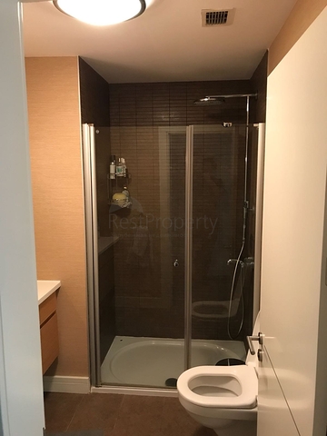 2+1 möblierte Wohnung in Izmir