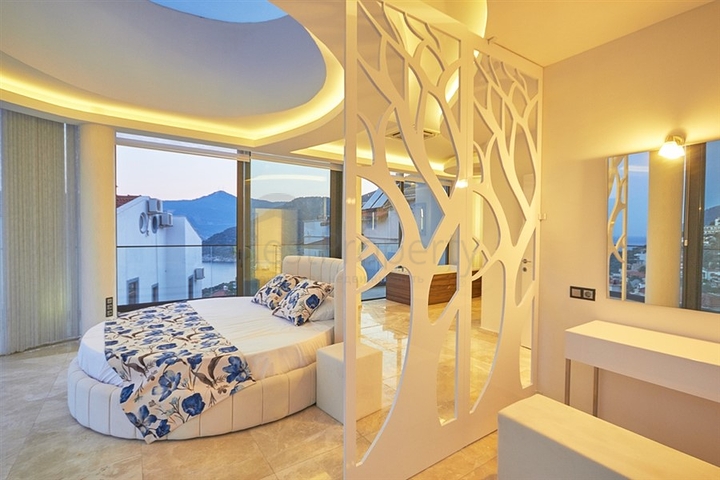 5+1 Luxusvilla in Kalkan 5+1 Luxusvilla in Kalkan