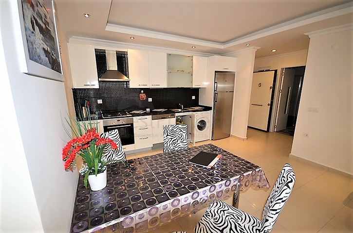 Zweizimmerwohnung in einem einzigartigen Avsallar-Komplex