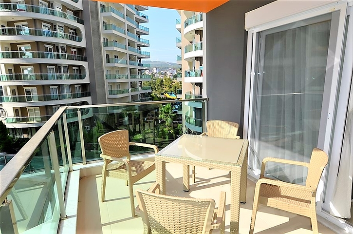 Geräumige Zweizimmerwohnung in einem neuen Komplex