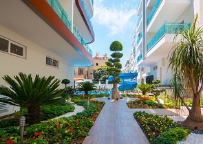 Zweizimmerwohnungen zu vermieten am berühmten Kleopatra-Strand