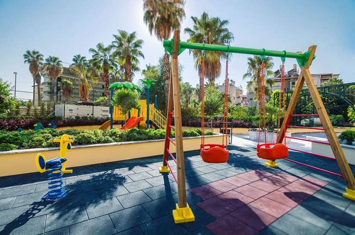 Luxuswohnungen zu vermieten, mit 2+1 Grundriss im Zentrum von Alanya