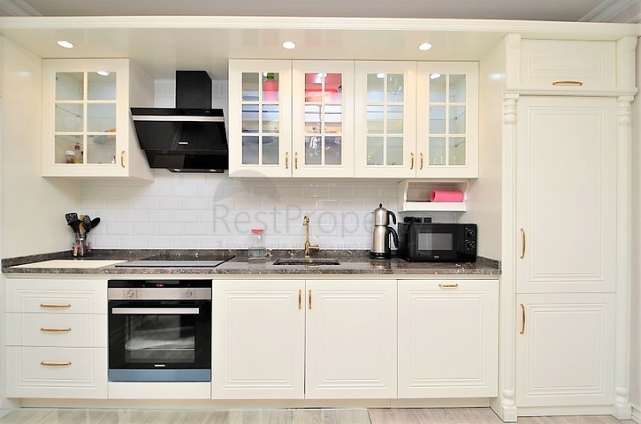 Luxuswohnungen zu vermieten, mit 2+1 Grundriss im Zentrum von Alanya