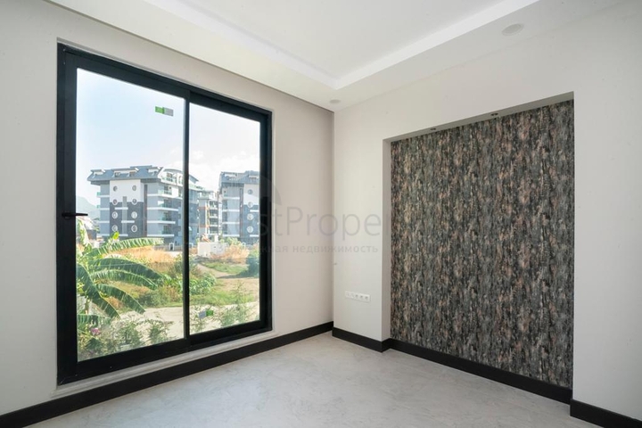 Business Center in der sich entwickelnden Region sind beide