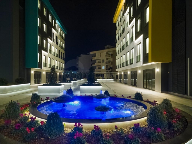 Business Center in der sich entwickelnden Region sind beide