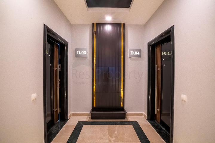 Business Center in der sich entwickelnden Region sind beide