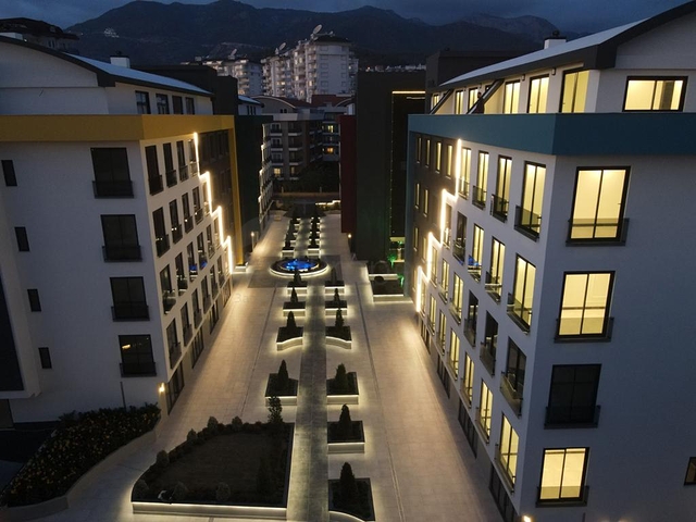 Business Center in der sich entwickelnden Region sind beide