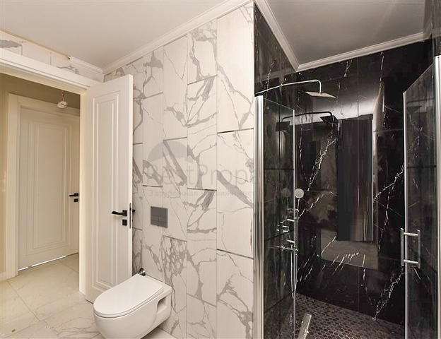 Wohnungen im neuen Komplex des Bezirks sind beide