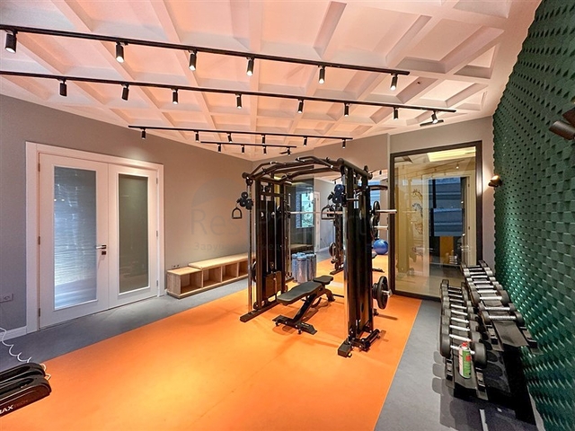 Wohnungen im neuen Komplex des Bezirks sind beide