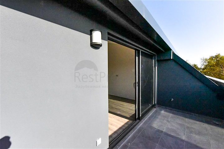 Wohnungen im neuen Komplex des Bezirks sind beide