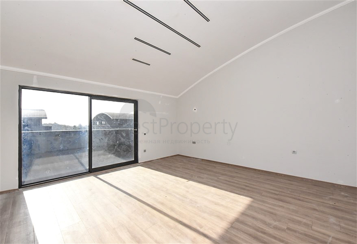 Wohnungen im neuen Komplex des Bezirks sind beide