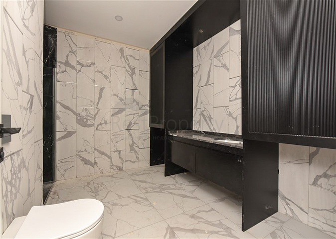 Wohnungen im neuen Komplex des Bezirks sind beide