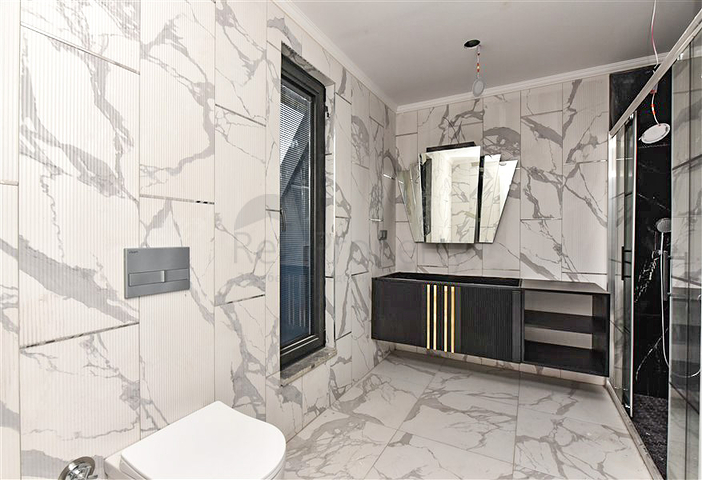 Wohnungen im neuen Komplex des Bezirks sind beide