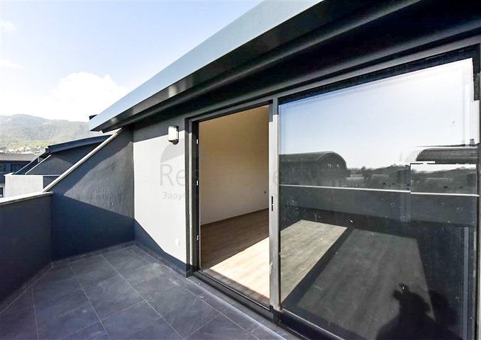 Wohnungen im neuen Komplex des Bezirks sind beide