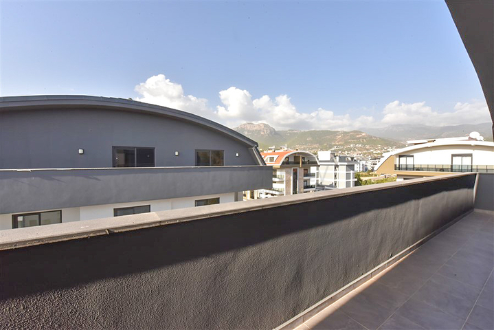 Wohnungen im neuen Komplex des Bezirks sind beide